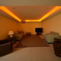 Éclairage de périmètre de plafond orange